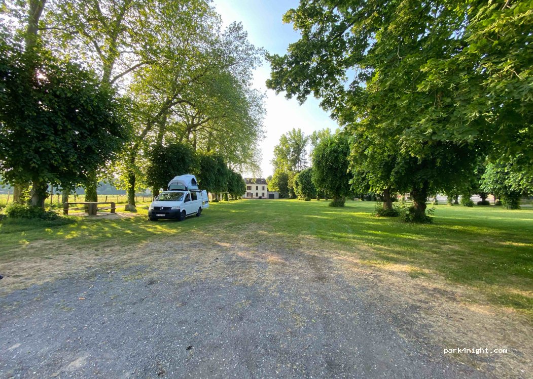 (80710) Quevauvillers - 2 Place du Jeu de Tamis — foto 2