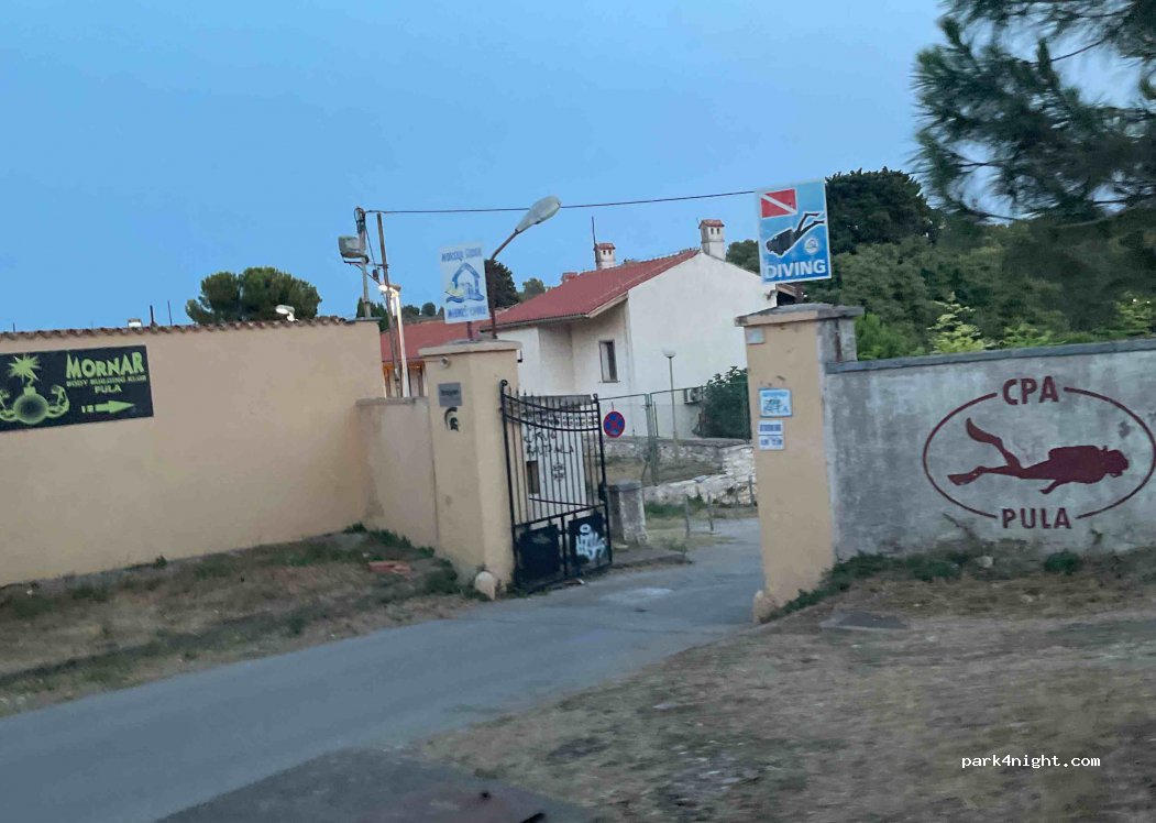 (52100) Pula - 31 Valsaline — foto