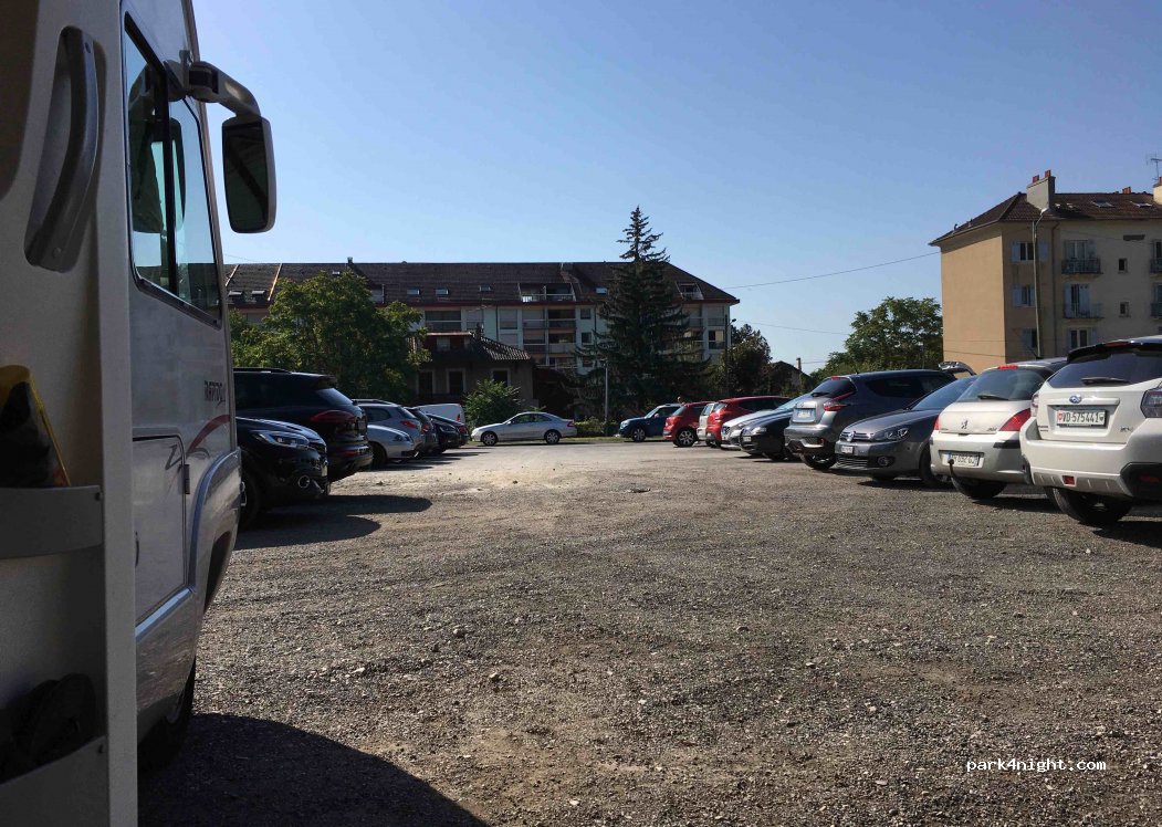 (01220) Divonne-les-Bains - 90 Avenue de la Gare — foto 3