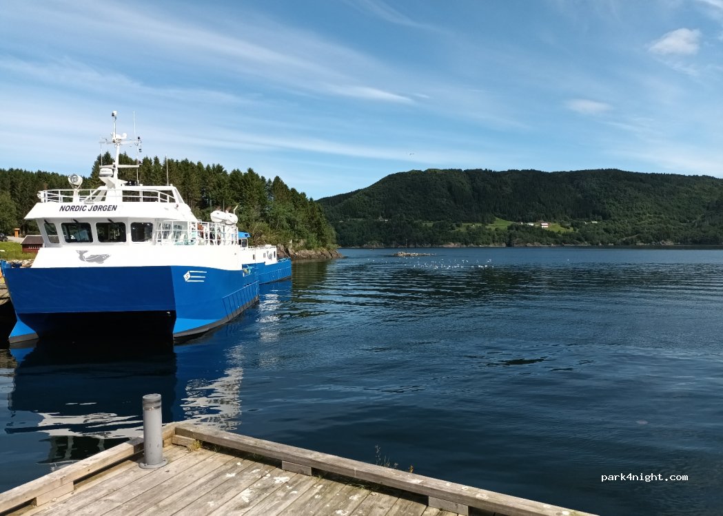 (6493) Lyngstad - 5 Naustvikvegen — foto 3