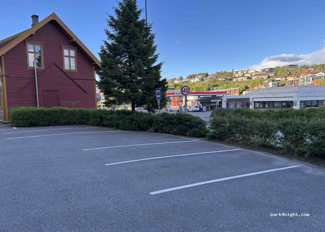 (5200)  - 9 Mobergsbakken — foto 3