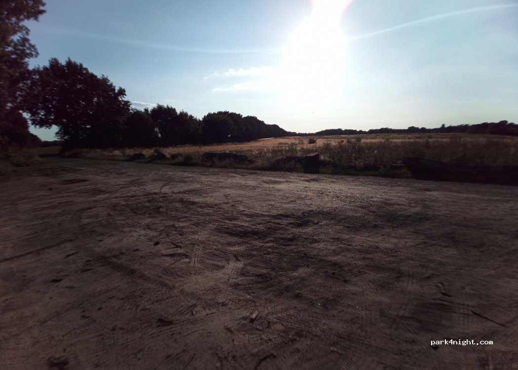(14469) Potsdam - 10 Am Golfplatz — foto