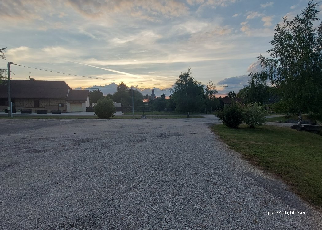 (71310) Dampierre-en-Bresse - 3 Rue du Bief — foto 2