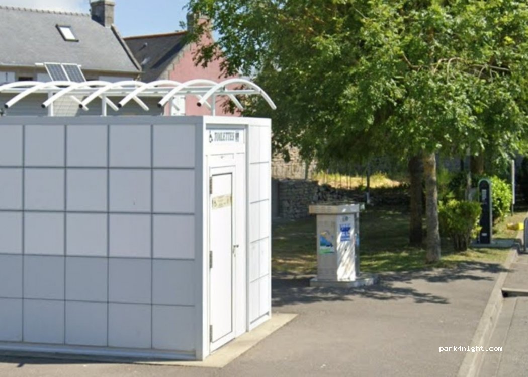 (29730) Guilvinec - 1P Place de la Poste — foto