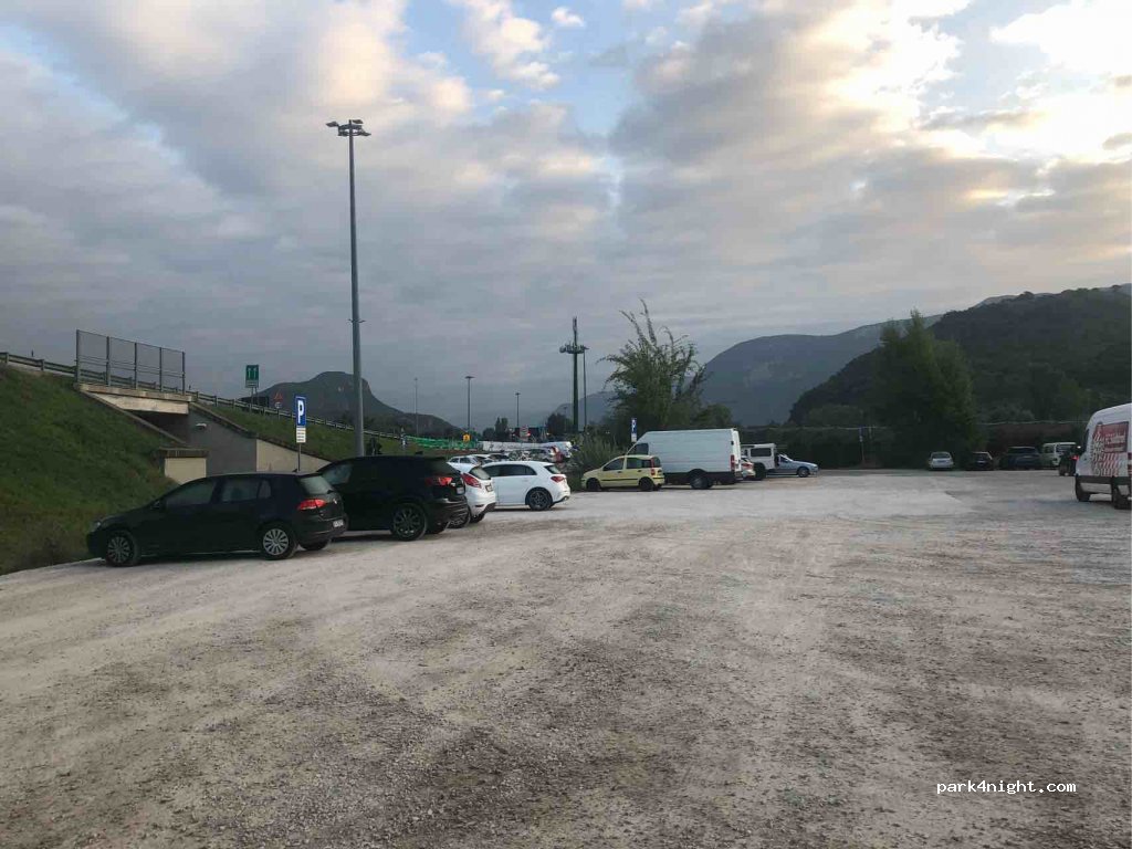 (39040) Termeno sulla Strada del Vino - 26 Strada Provinciale 16 — foto