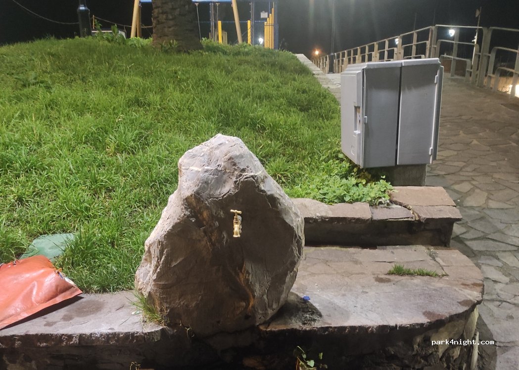 (16033) Lavagna - 2 Piazza Milano — foto 2