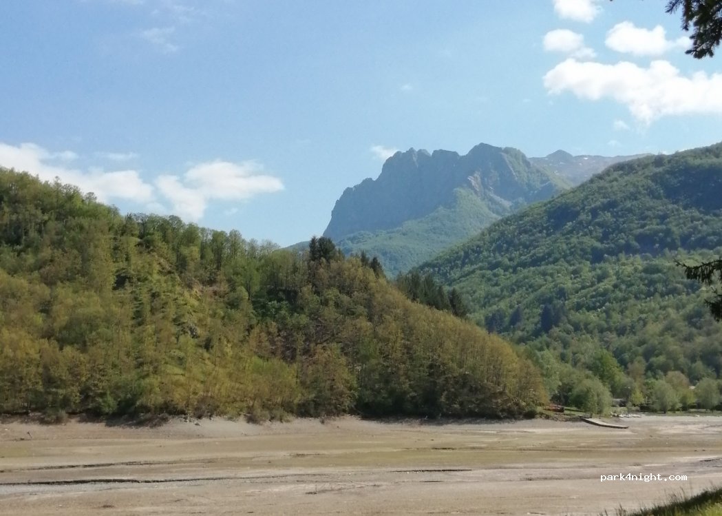 (55034) Gramolazzo - 10 Strada Provinciale 51 — foto