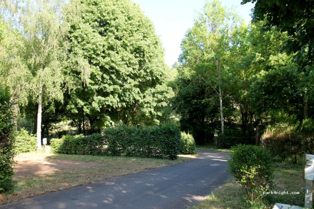 Flower Camping Du Gévaudan à Marvejols — foto 2