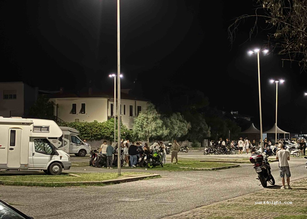 (57128) Livorno - 1 Via Carlo Puini — foto 4