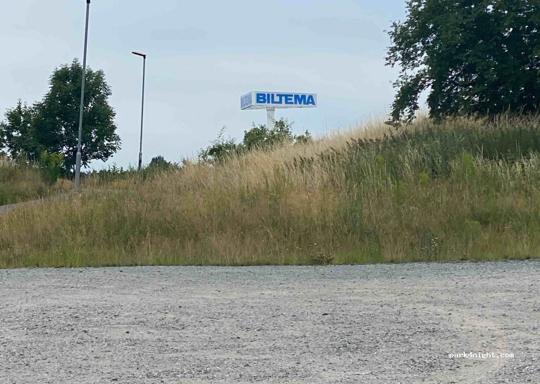 (136 65) Haninge - 51 Myrmalmsringen — foto