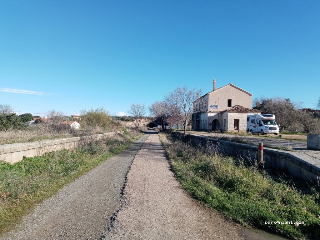 (45661) Aldeanueva de Barbarroya - 59 Carretera Puente del Arzobispo — foto 2