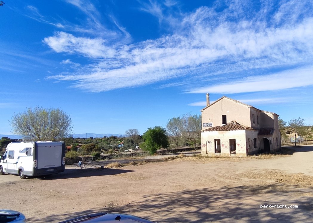 (45661) Aldeanueva de Barbarroya - 59 Carretera Puente del Arzobispo — foto 3