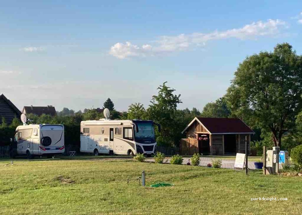 Ukta Camper Park — foto 3