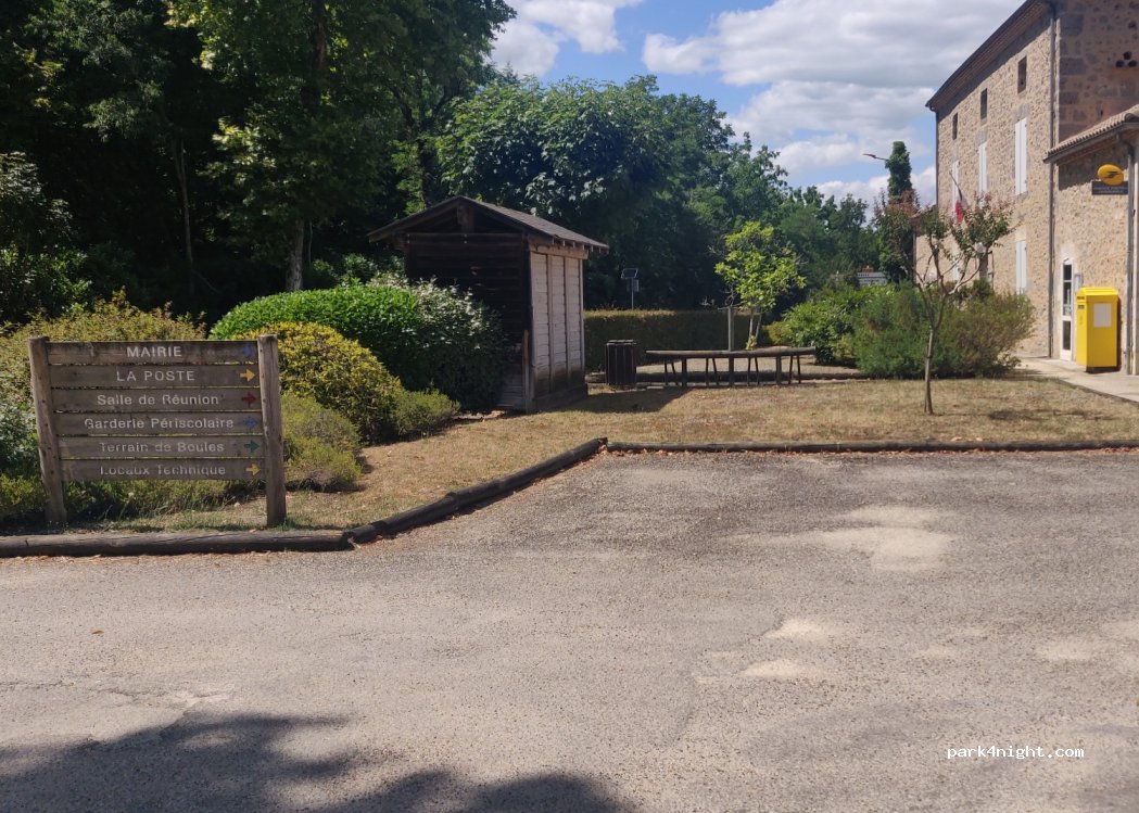 (47700) Fargues-sur-Ourbise - 2 Le Bourg Est — foto 3
