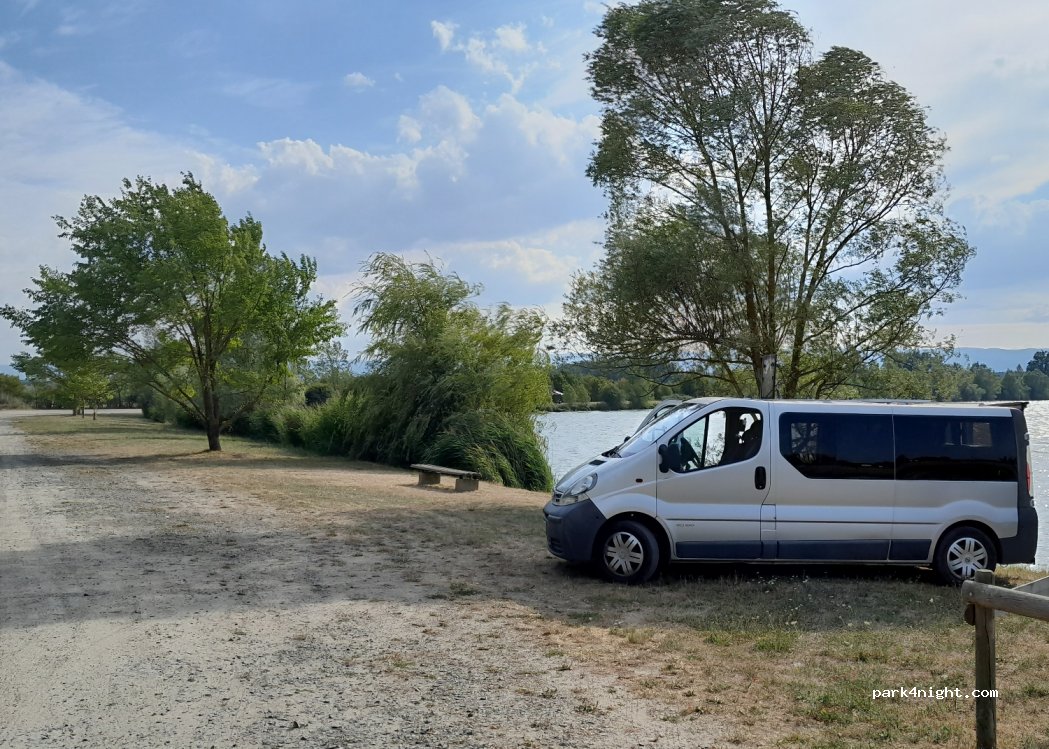 (42110) Chambéon - Unnamed Road — foto