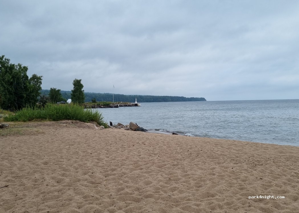 (566 92) Habo - Unnamed Road — foto 2
