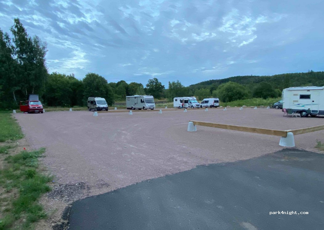 (592 93) Borghamn - 3 Borghamnsvägen — foto