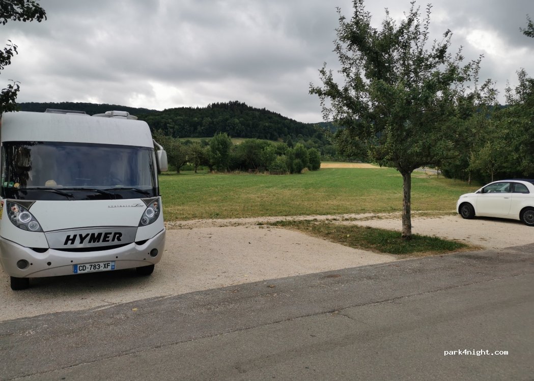 (73105) Dürnau - Fruhlingstrasse — foto