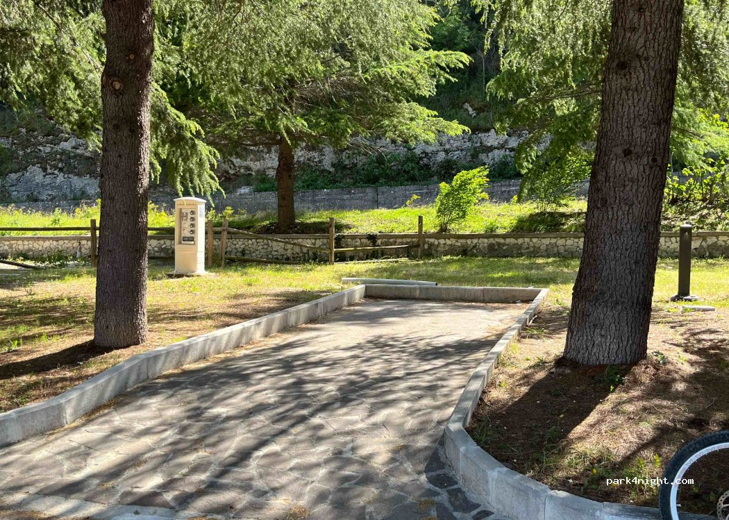 Parcheggio Camper — foto 4