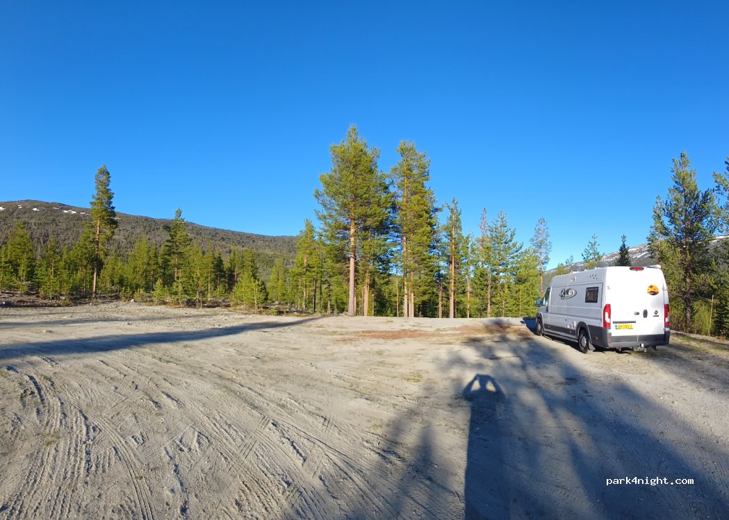 (2693) Bråtågrendi - Unnamed Road — foto 2