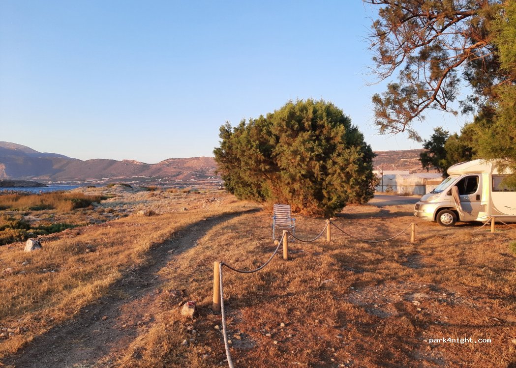 (734 00) Limeniskos - Unnamed Road — foto 2