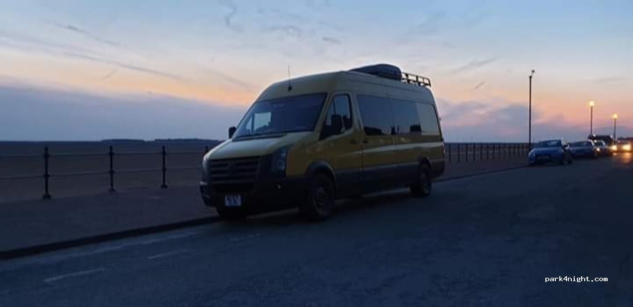 (CH48 0QJ) West Kirby - 63 South Parade — foto