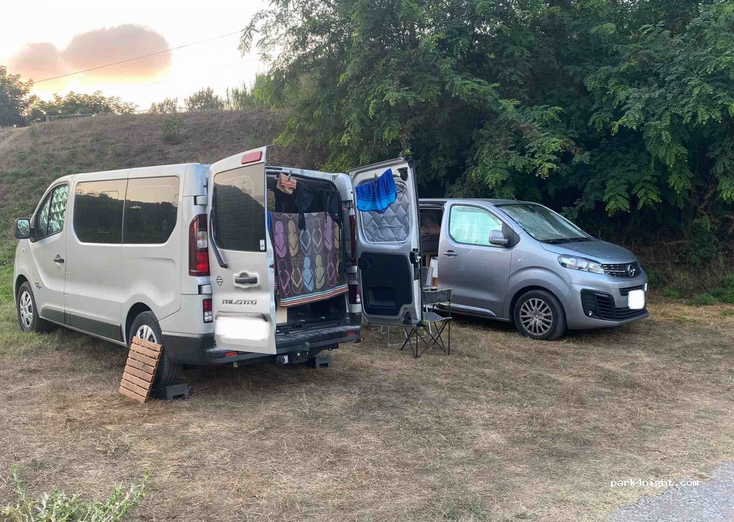 (56017) Ripafratta - 452 Strada Statale 12 — foto