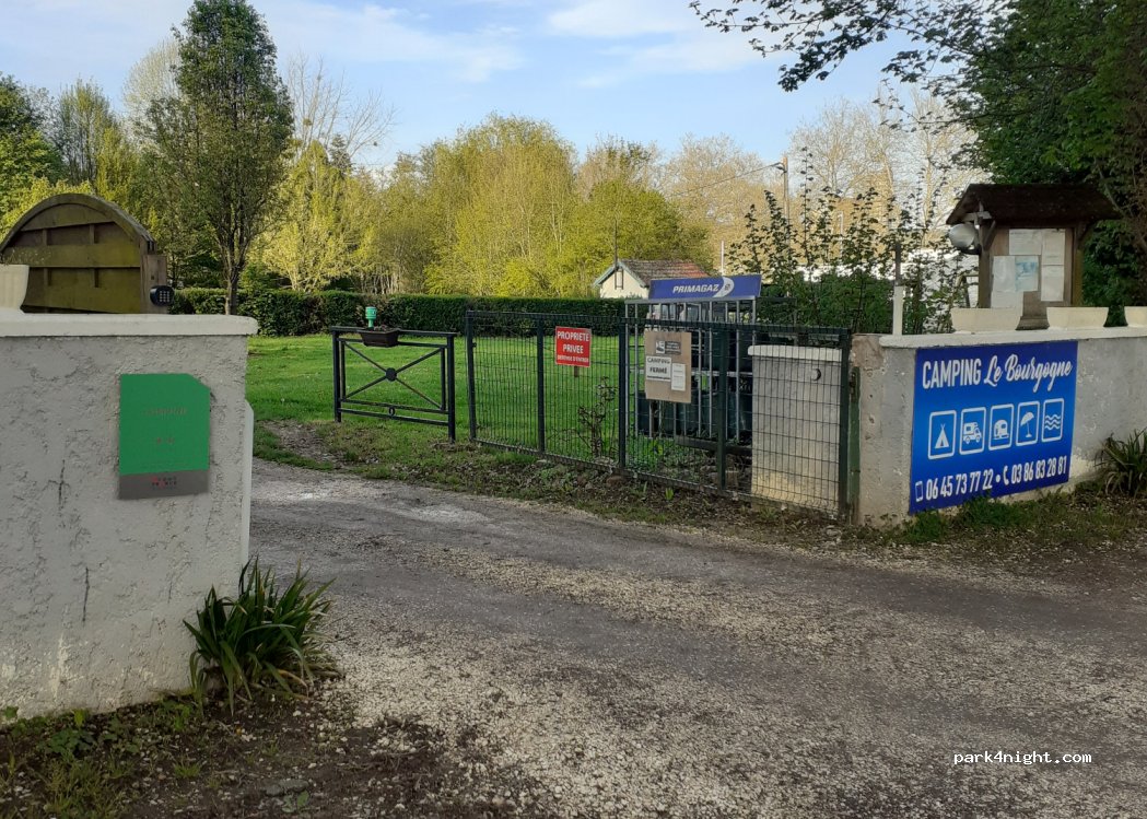 Camping Le Bourgogne — foto 3