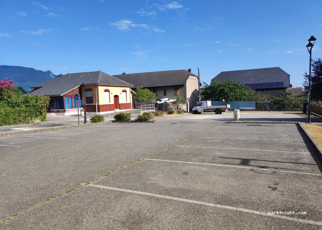 (73000) Sonnaz - 655 Route du Crêt — foto