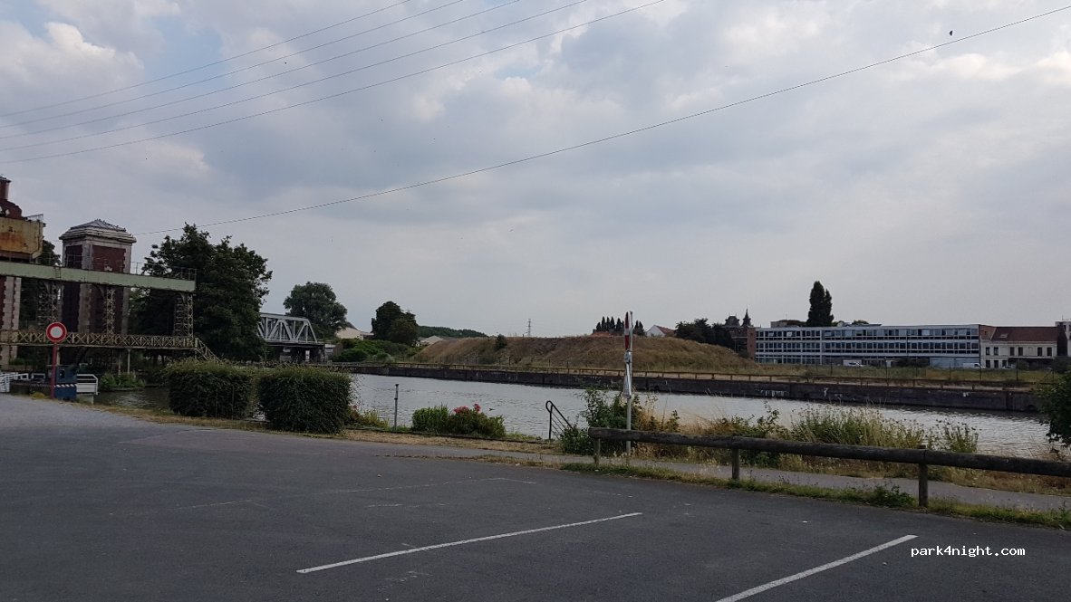 (62510) Arques - 29-31 Rue de l'Ascenseur — foto 3