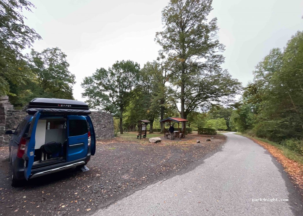 (98630) Römhild - Unnamed road — foto 2