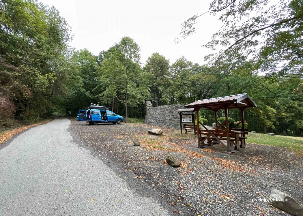 (98630) Römhild - Unnamed road — foto 3
