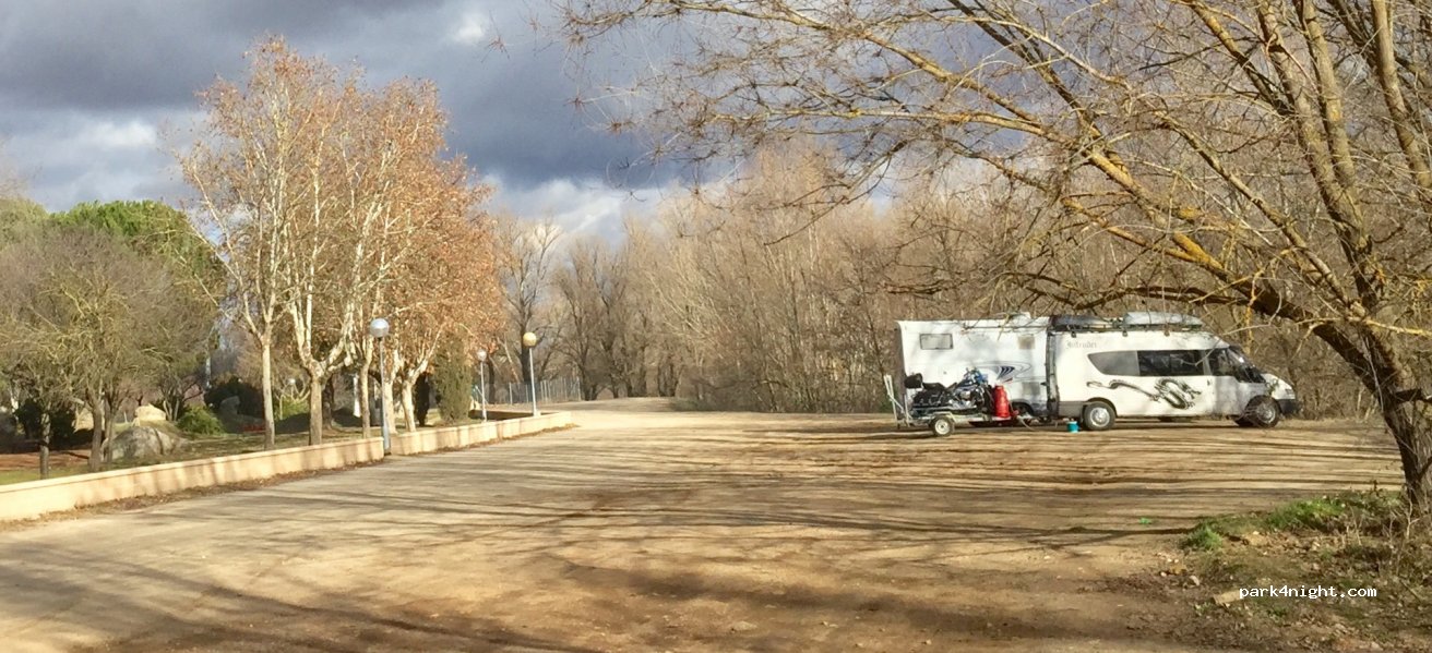 (37193) Salamanca - Camino del Rio — foto 2