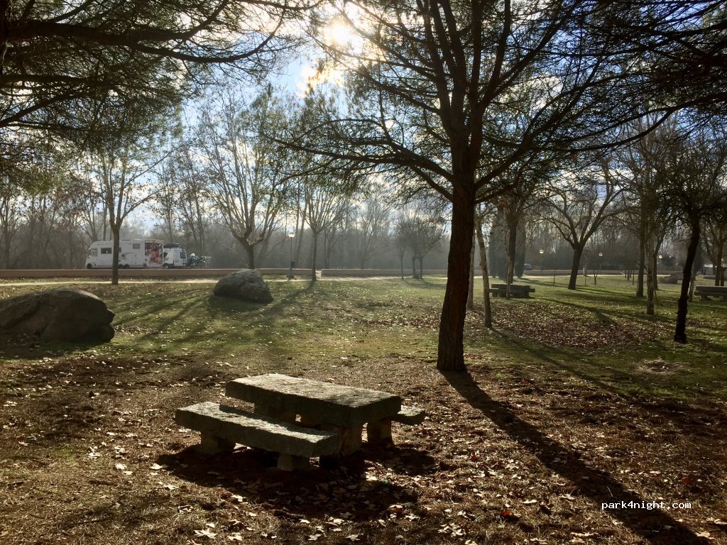 (37193) Salamanca - Camino del Rio — foto 3
