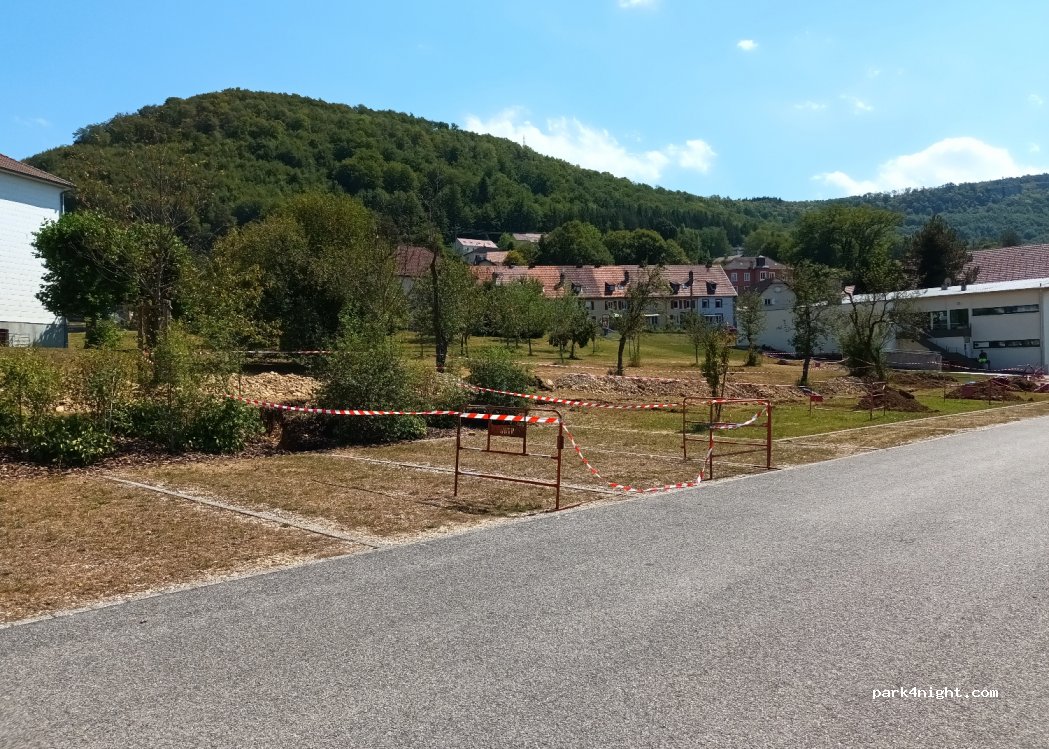Aire de camping-car Pont-de-Roide — foto 3