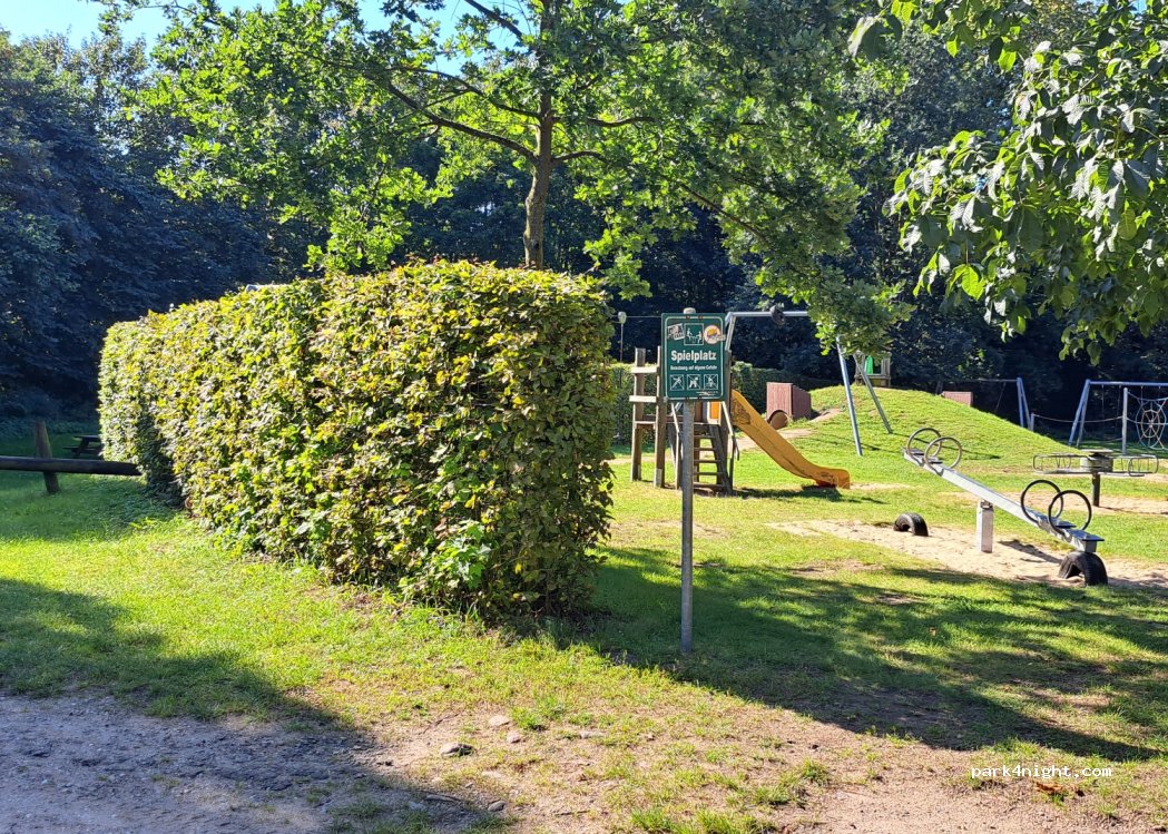 (23881) Niendorf-Stecknitz - 78 Dorfstraße — foto 2