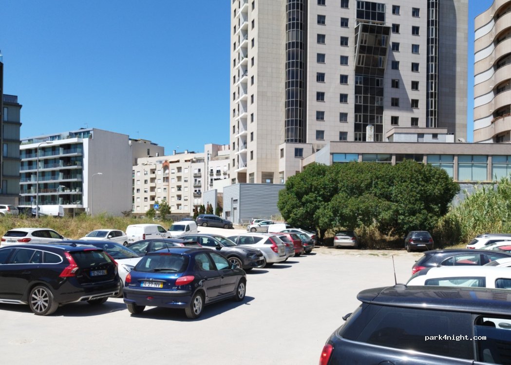 (3800) Aveiro - 32 Rua José Afonso — foto
