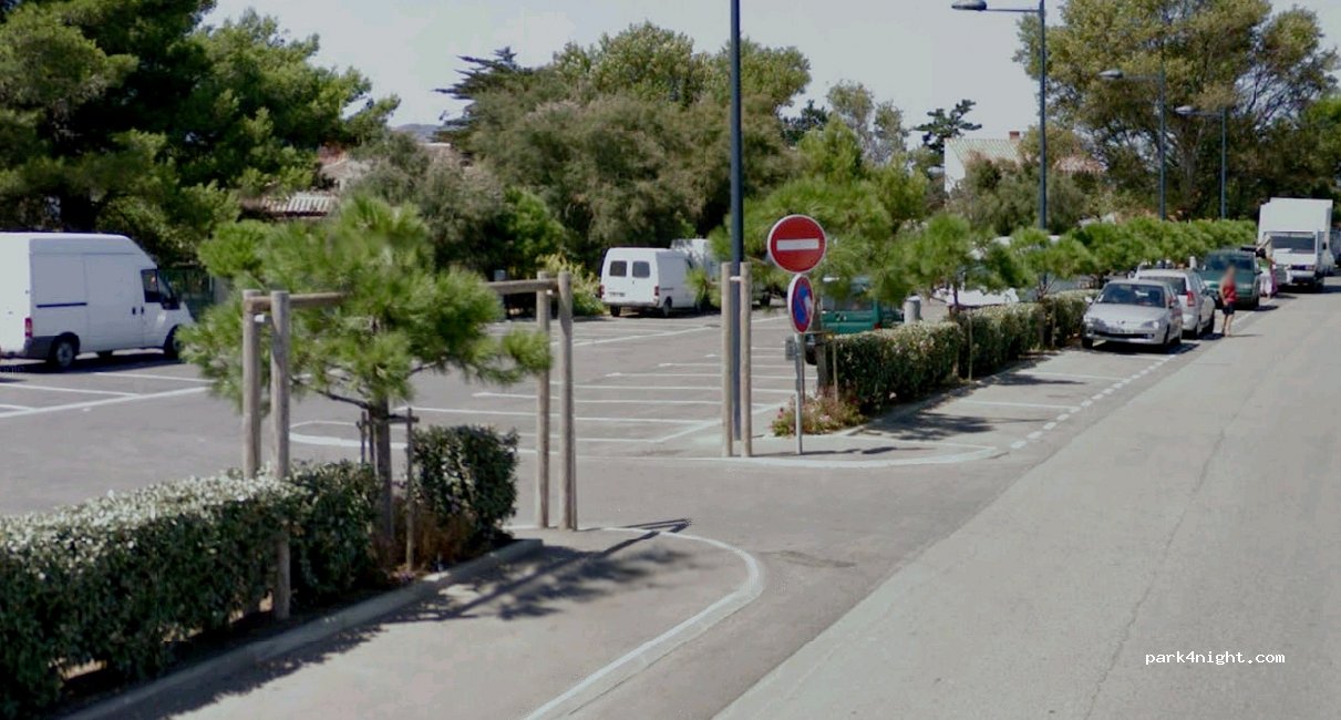 (11370) Leucate - Avenue des Tamarins la Franqui — foto 2
