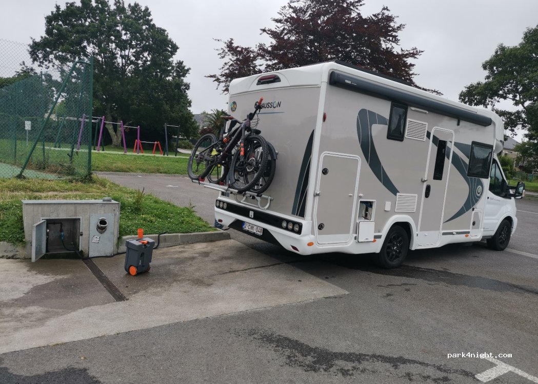 Aire de camping-car Plougastel-Daoulas — foto 4