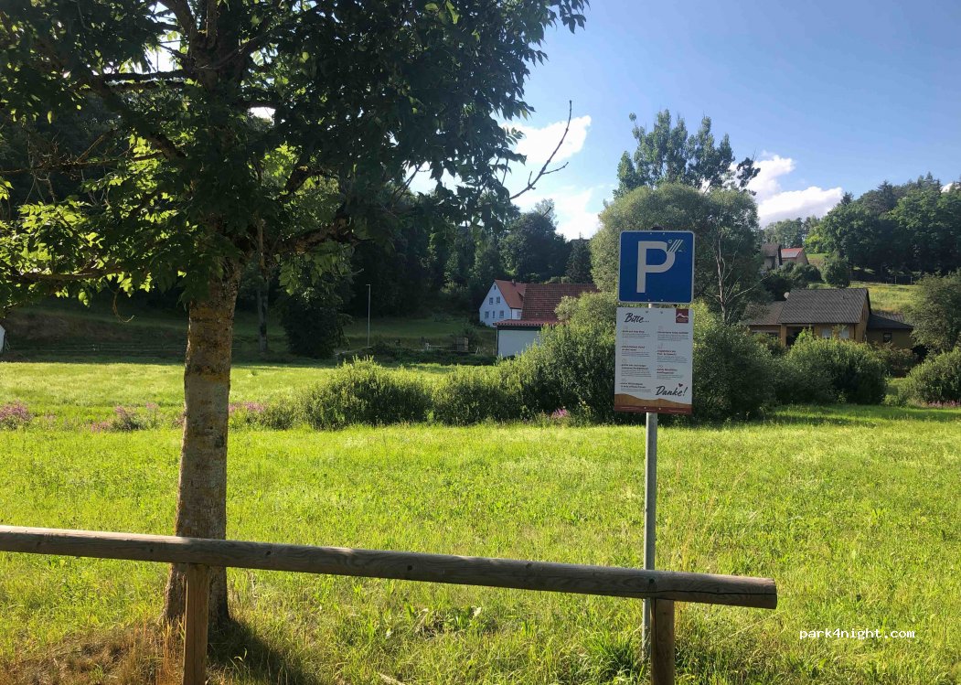 (91346) Wiesenttal - Unnamed road — foto
