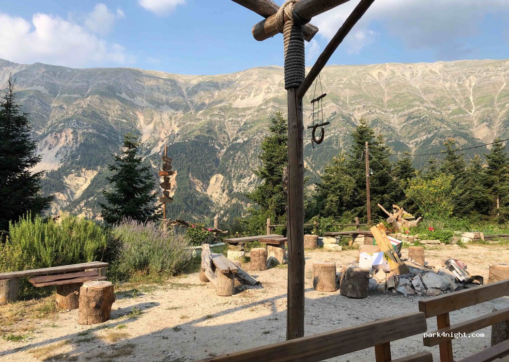 Melissourgiotiko Mountain Refuge — foto