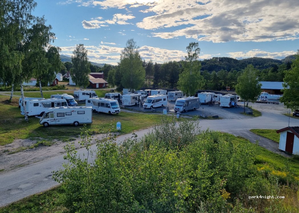 (3830)  - 8 Bryggevegen — foto