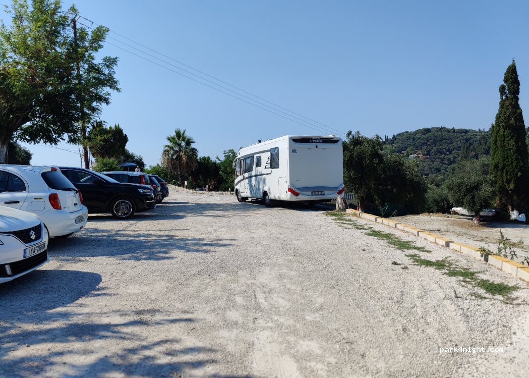(490 81) Afionas - Unnamed Roa — foto