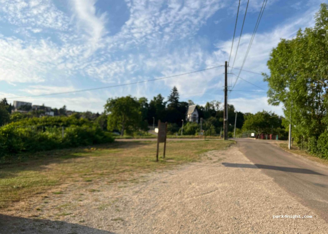 (89600) Saint-Florentin - 99 Chemin de Halage — foto 3