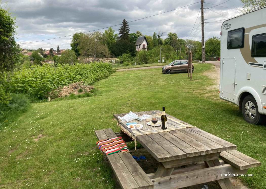 (89600) Saint-Florentin - 99 Chemin de Halage — foto 4