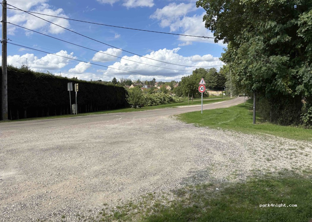 (89600) Saint-Florentin - 99 Chemin de Halage — foto 5