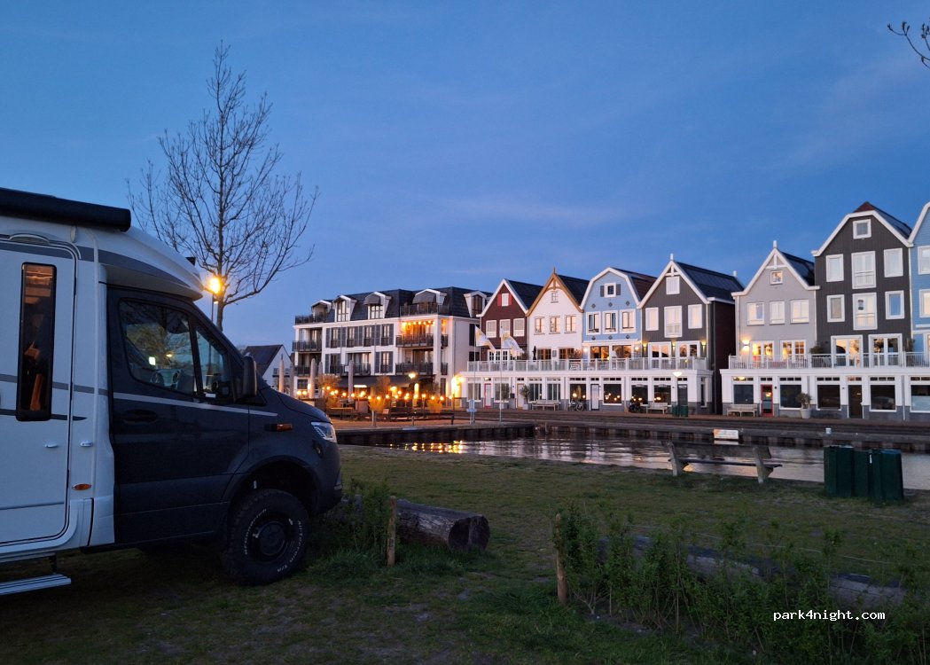 (1231 LX) Loosdrecht - 231 Oud-Loosdrechtsedijk — foto 5