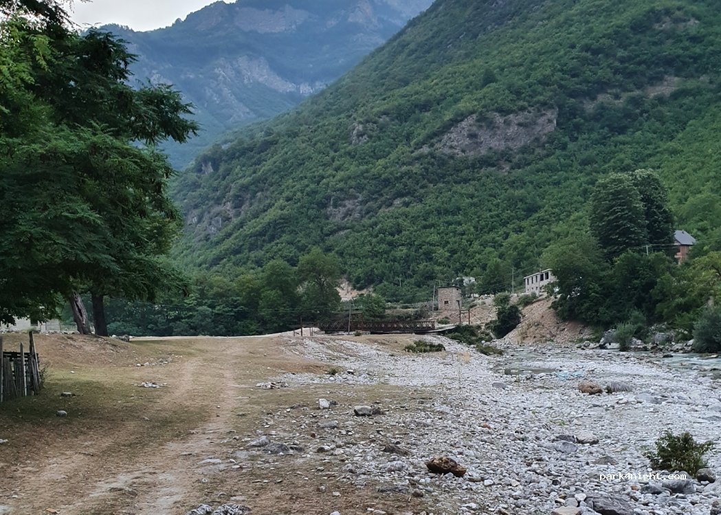 (CXJR+JG7) Dragobi - Rruga Azem Hajdari — foto 2