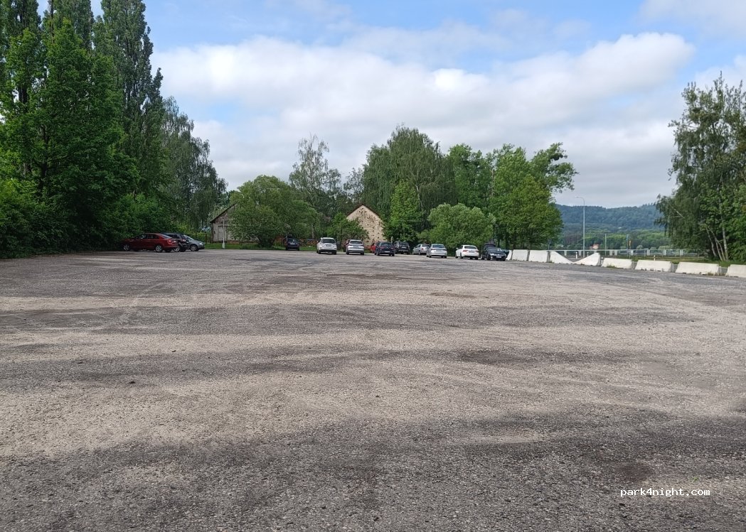 (738 01) Frýdek-Místek - 1335 Na hrázi — foto 2