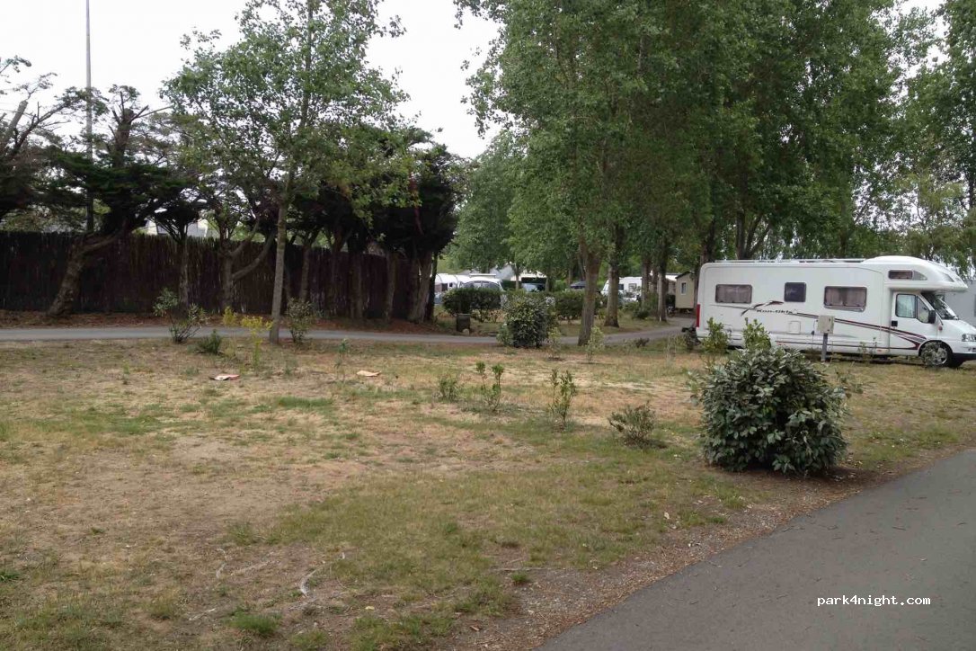 Flower Camping le Bois d'Amour — foto